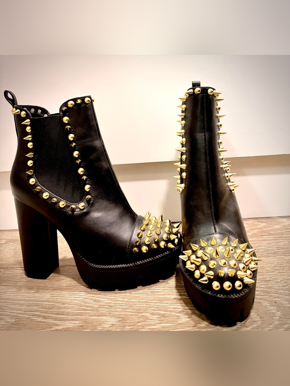 Black Platform Spike-Stud Chelsea Boots - Women's